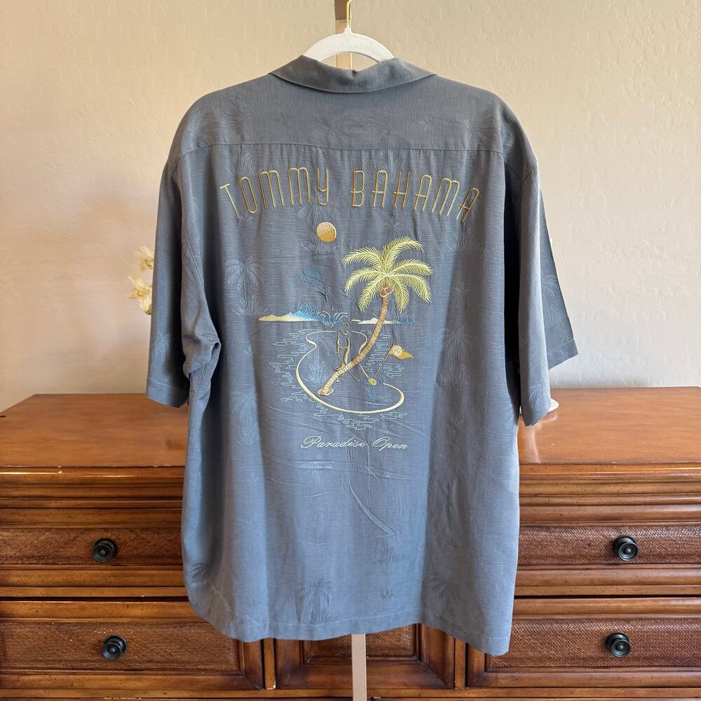 Tommy Bahama Vintage Paradise Open 100% Silk Camp Shirt M